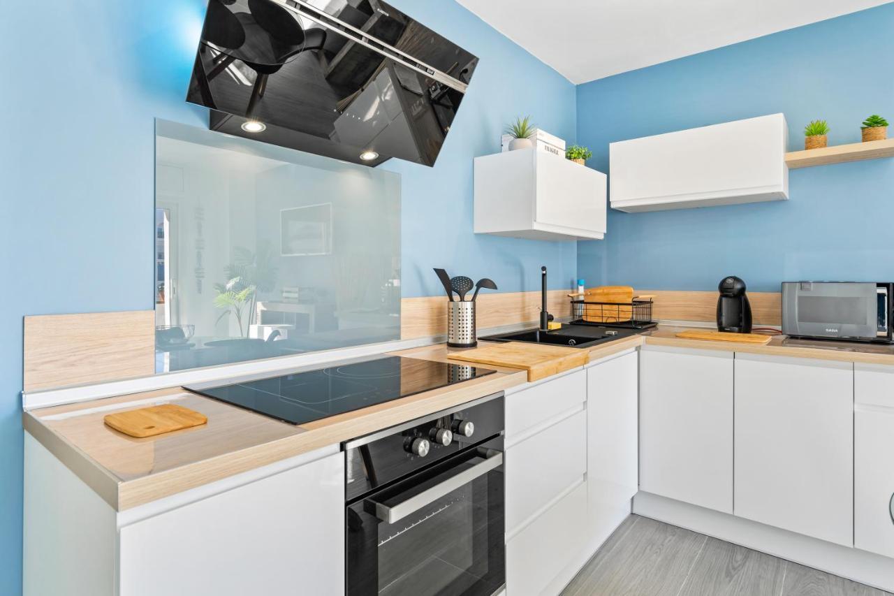 Apartamento Welcs -013- Con Terraza Y Piscina Daire Empuriabrava Dış mekan fotoğraf