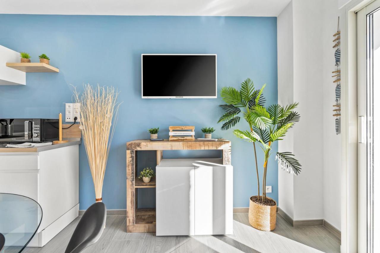 Apartamento Welcs -013- Con Terraza Y Piscina Daire Empuriabrava Dış mekan fotoğraf
