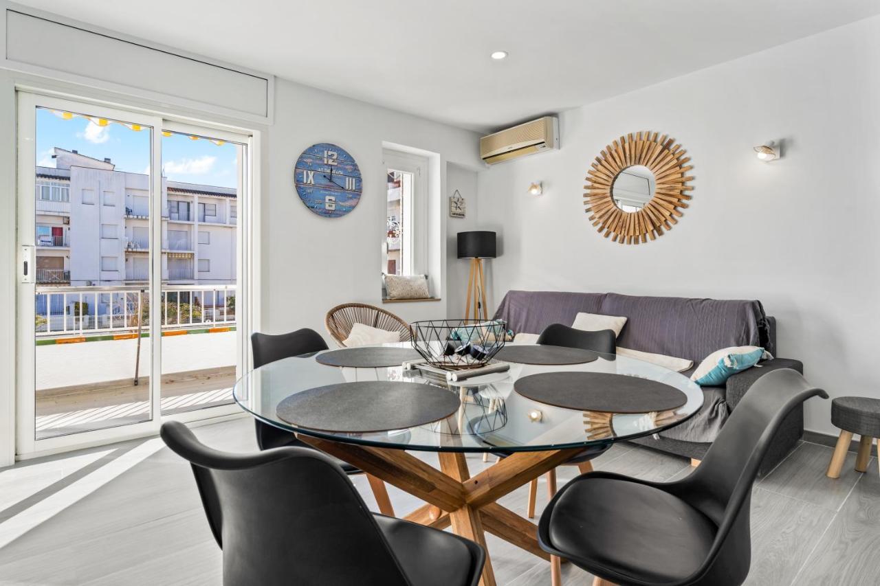 Apartamento Welcs -013- Con Terraza Y Piscina Daire Empuriabrava Dış mekan fotoğraf